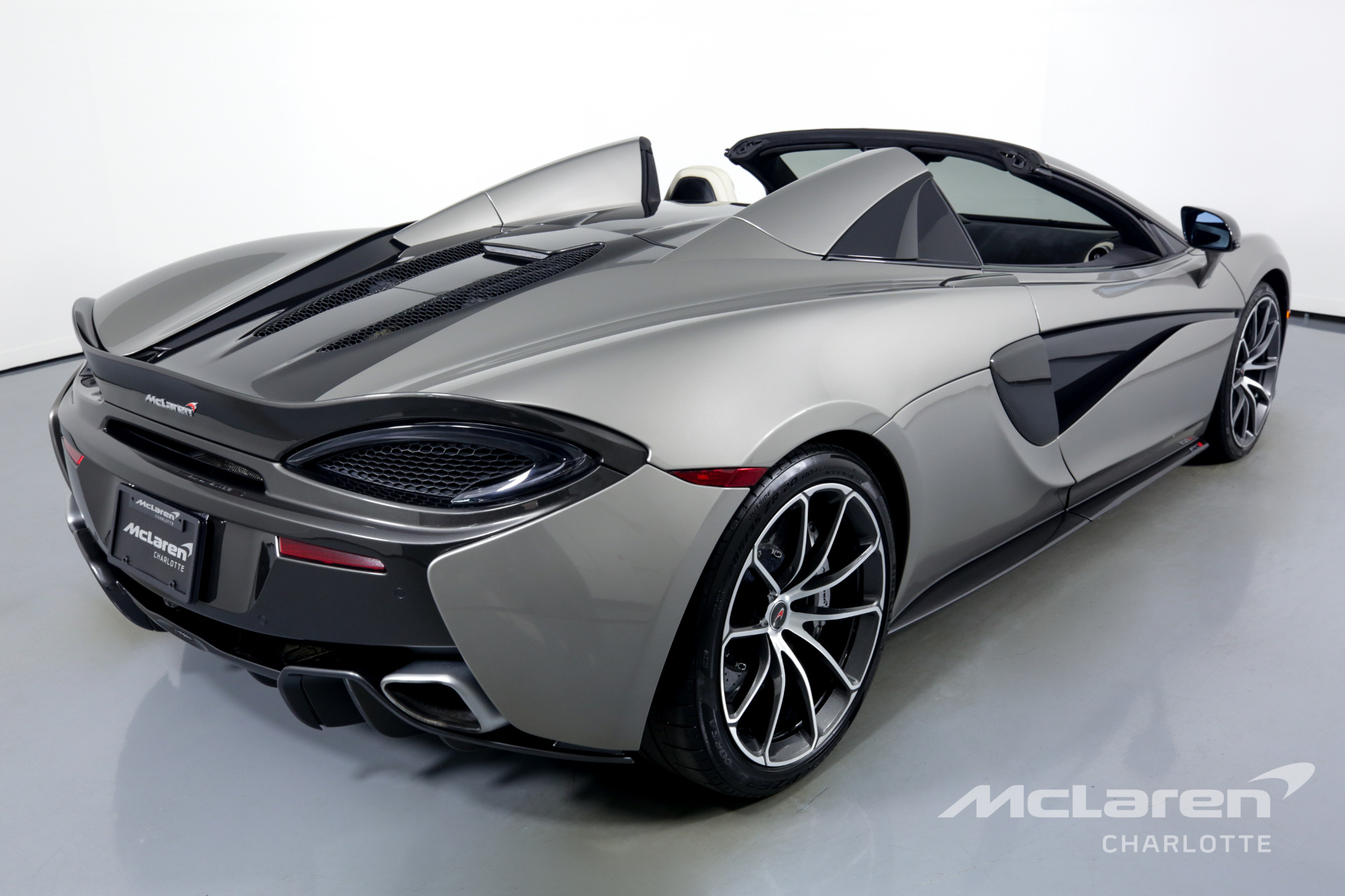 Used 2018 McLaren 570S Spider | Charlotte, NC