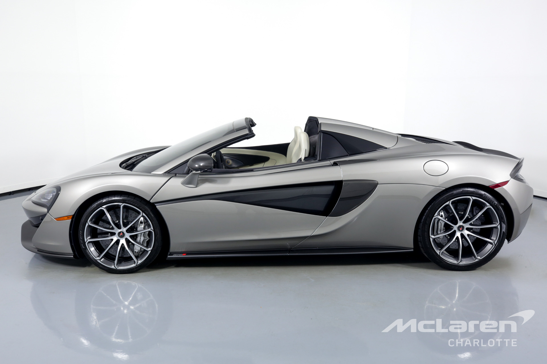 Used 2018 McLaren 570S Spider | Charlotte, NC