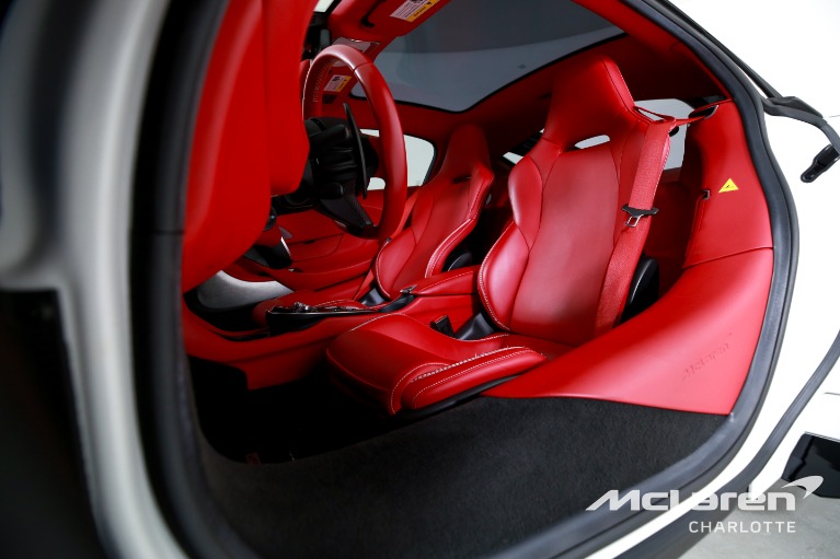 Used-2022-MCLAREN-GT-LUXE