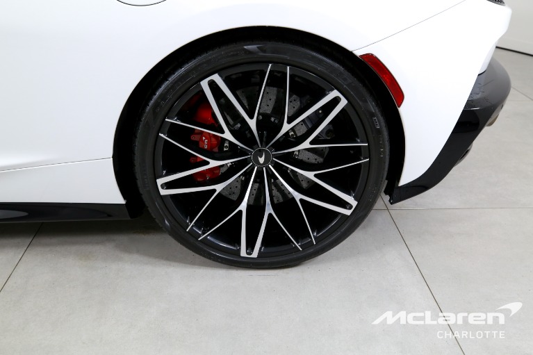 Used-2022-MCLAREN-GT-LUXE