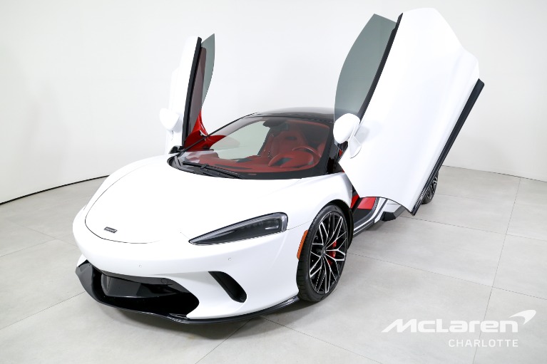 Used-2022-MCLAREN-GT-LUXE