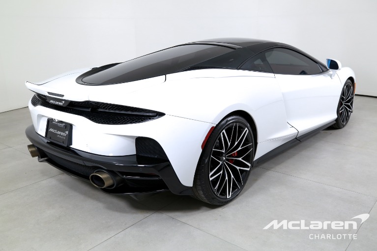 Used-2022-MCLAREN-GT-LUXE