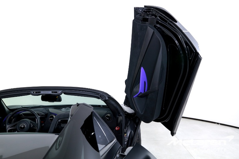 Used-2022-MCLAREN-720S-SPIDER-PERFORMANCE