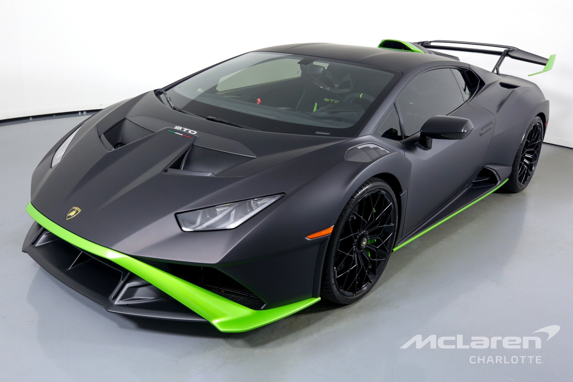 Used 2022 LAMBORGHINI HURACAN STO | Charlotte, NC