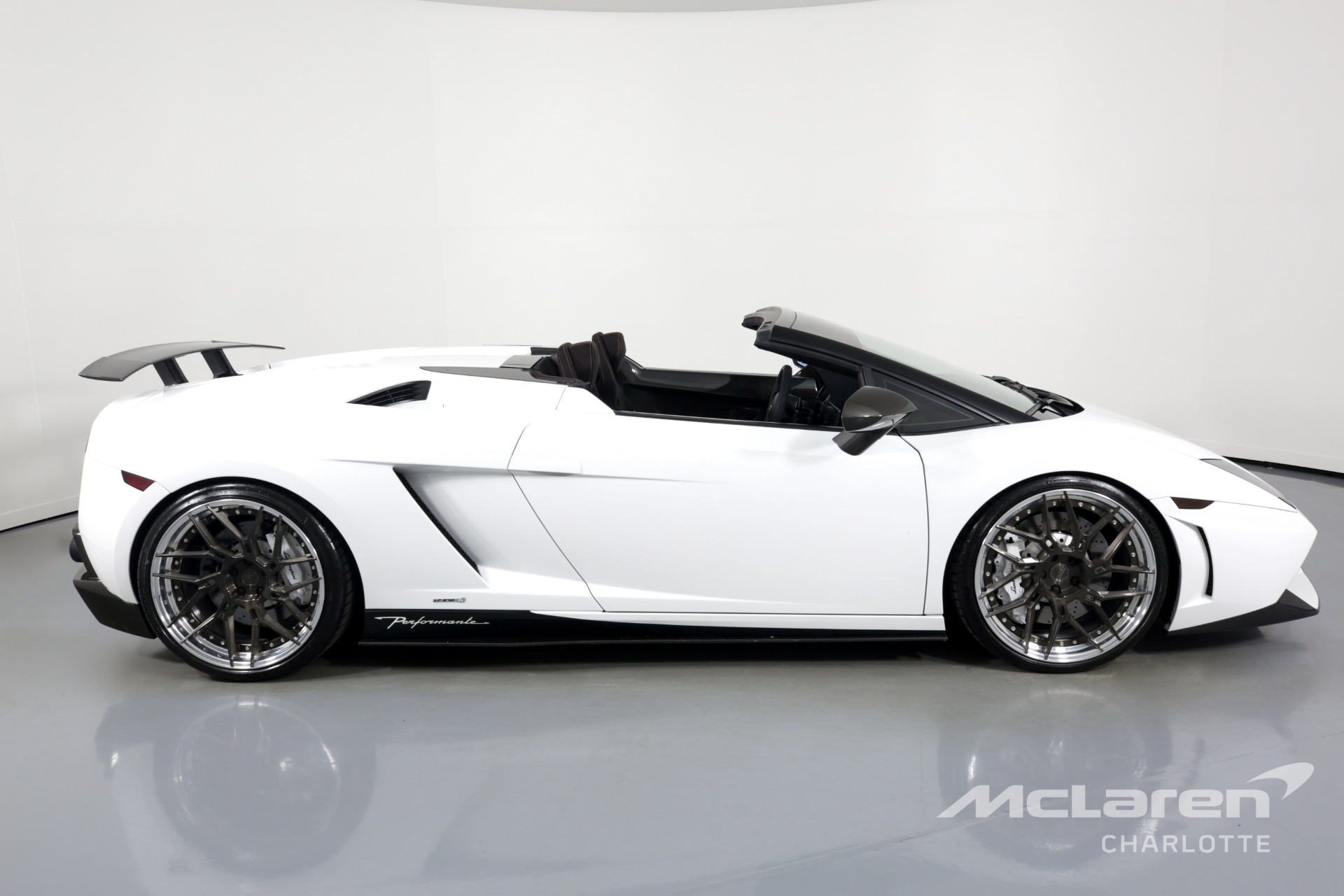 Used 2011 Lamborghini Gallardo LP 570-4 Spyder Performante | Charlotte, NC