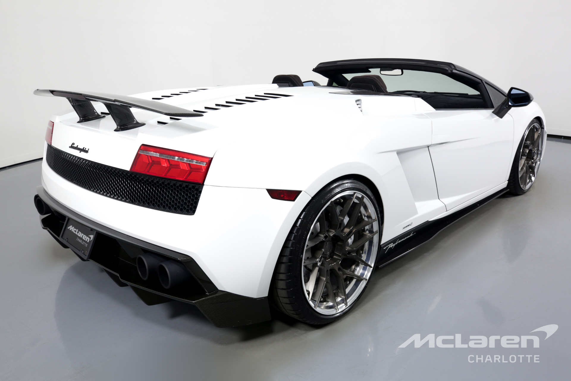 Used 2011 Lamborghini Gallardo LP 570-4 Spyder Performante | Charlotte, NC