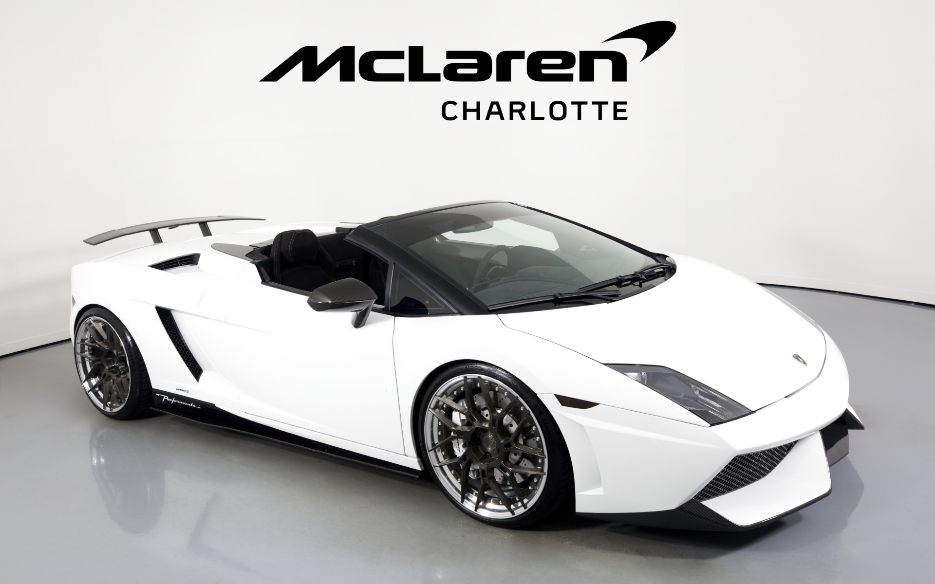 Used 2011 Lamborghini Gallardo LP 570-4 Spyder Performante | Charlotte, NC