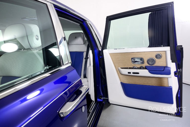 Used-2019-Rolls-Royce-Phantom