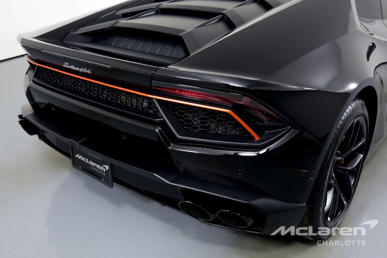 Used-2017-Lamborghini-Huracan-LP-580-2