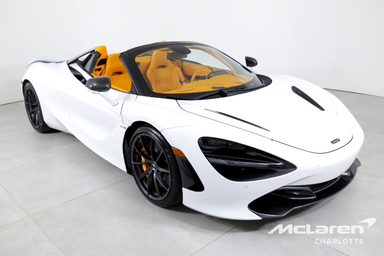 Used-2022-McLaren-720S-Spider-Performance