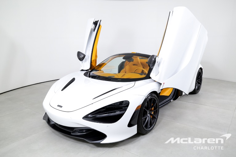 Used-2022-McLaren-720S-Spider-Performance