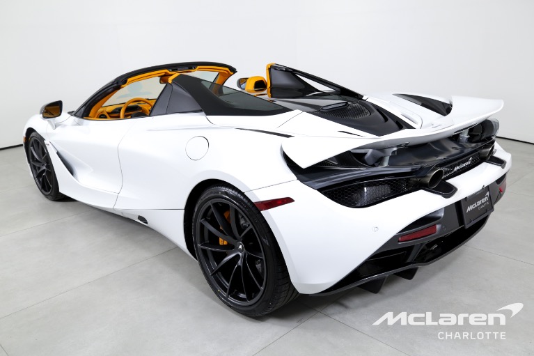 Used-2022-McLaren-720S-Spider-Performance