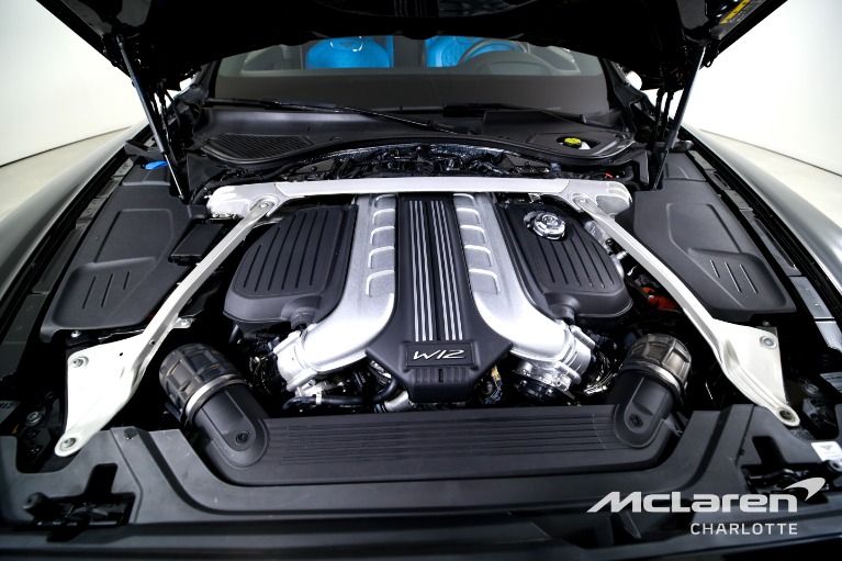 Used-2021-Bentley-Flying-Spur-W12