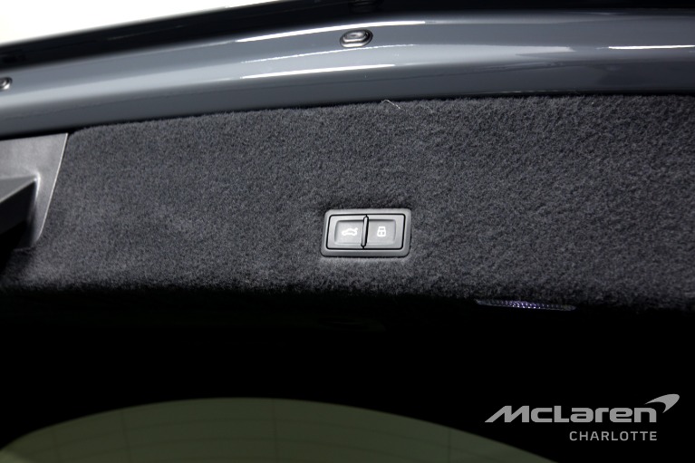 Used-2021-Lamborghini-Urus