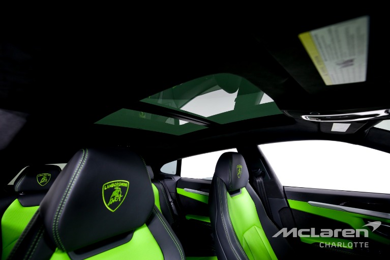 Used-2021-Lamborghini-Urus
