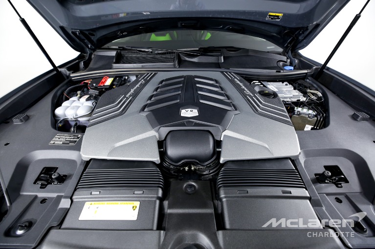 Used-2021-Lamborghini-Urus