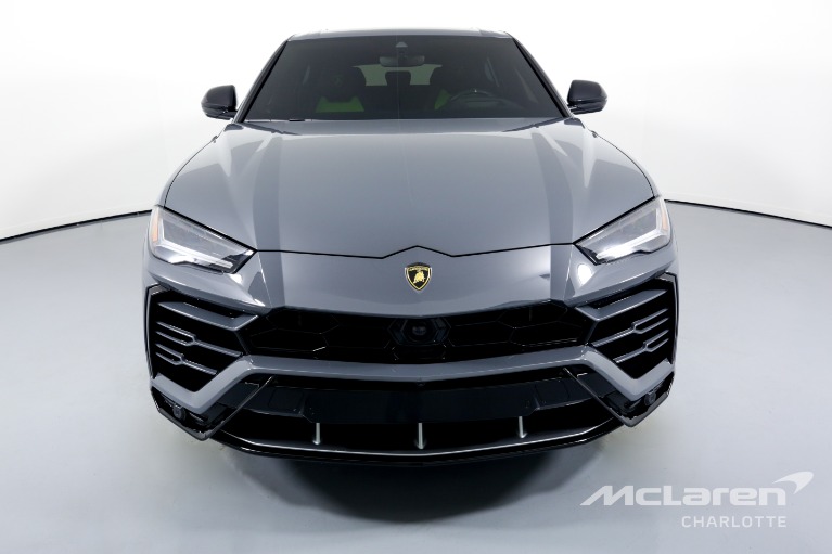 Used-2021-Lamborghini-Urus