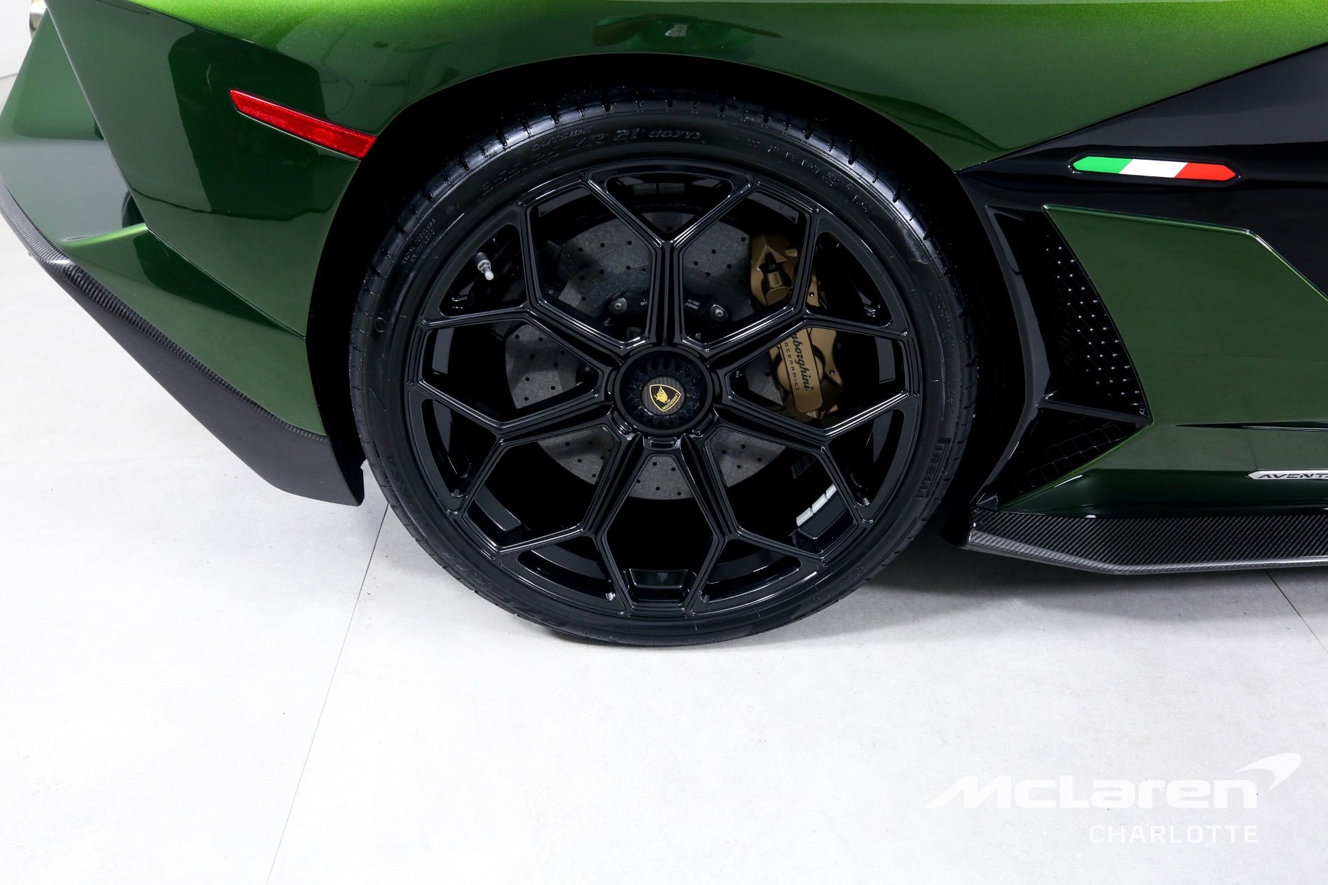 Used 2021 LAMBORGHINI Aventador SVJ | Charlotte, NC