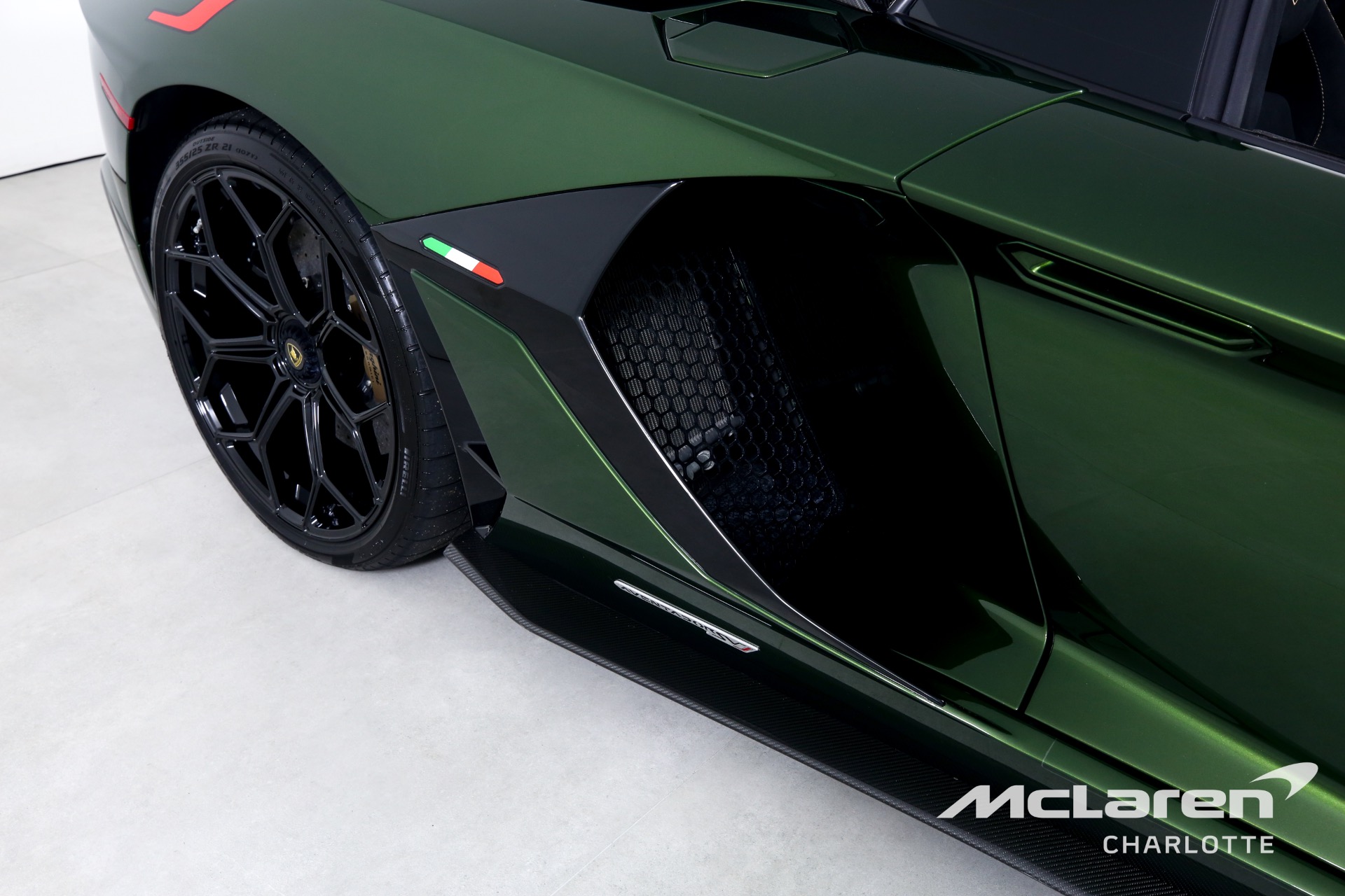 Used 2021 LAMBORGHINI Aventador SVJ | Charlotte, NC