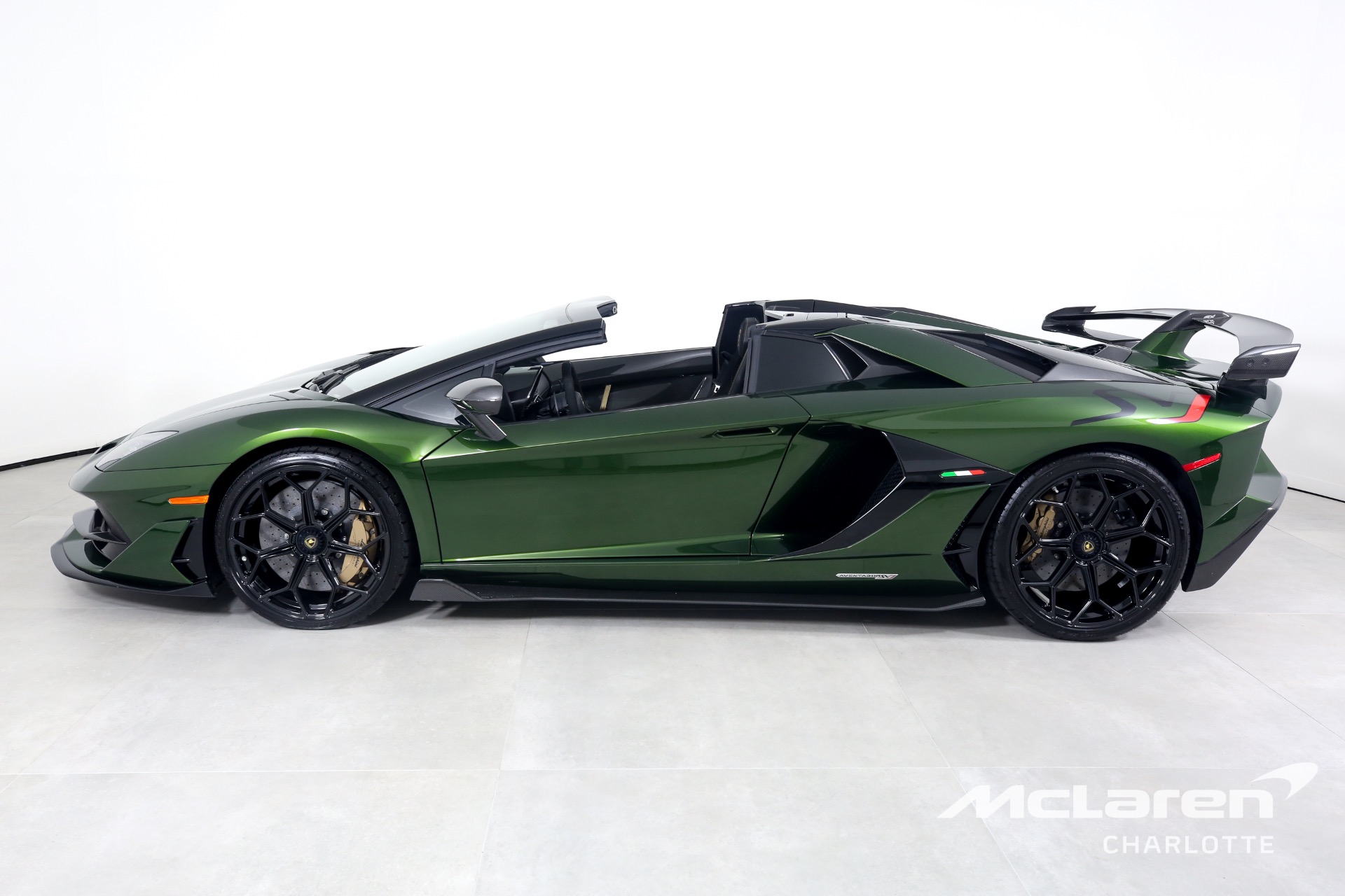 Used 2021 LAMBORGHINI Aventador SVJ | Charlotte, NC