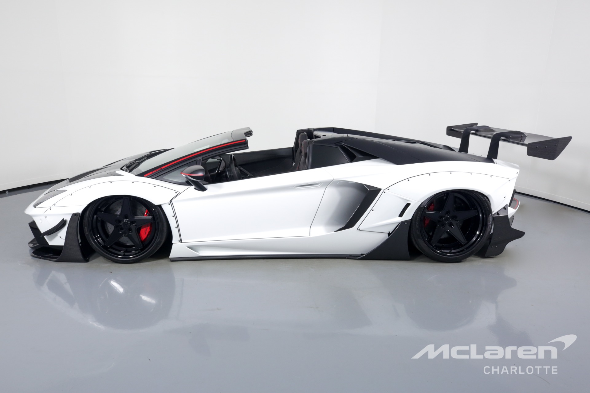 Used 2016 Lamborghini Aventador LP 700-4 Pirelli Edition | Charlotte, NC