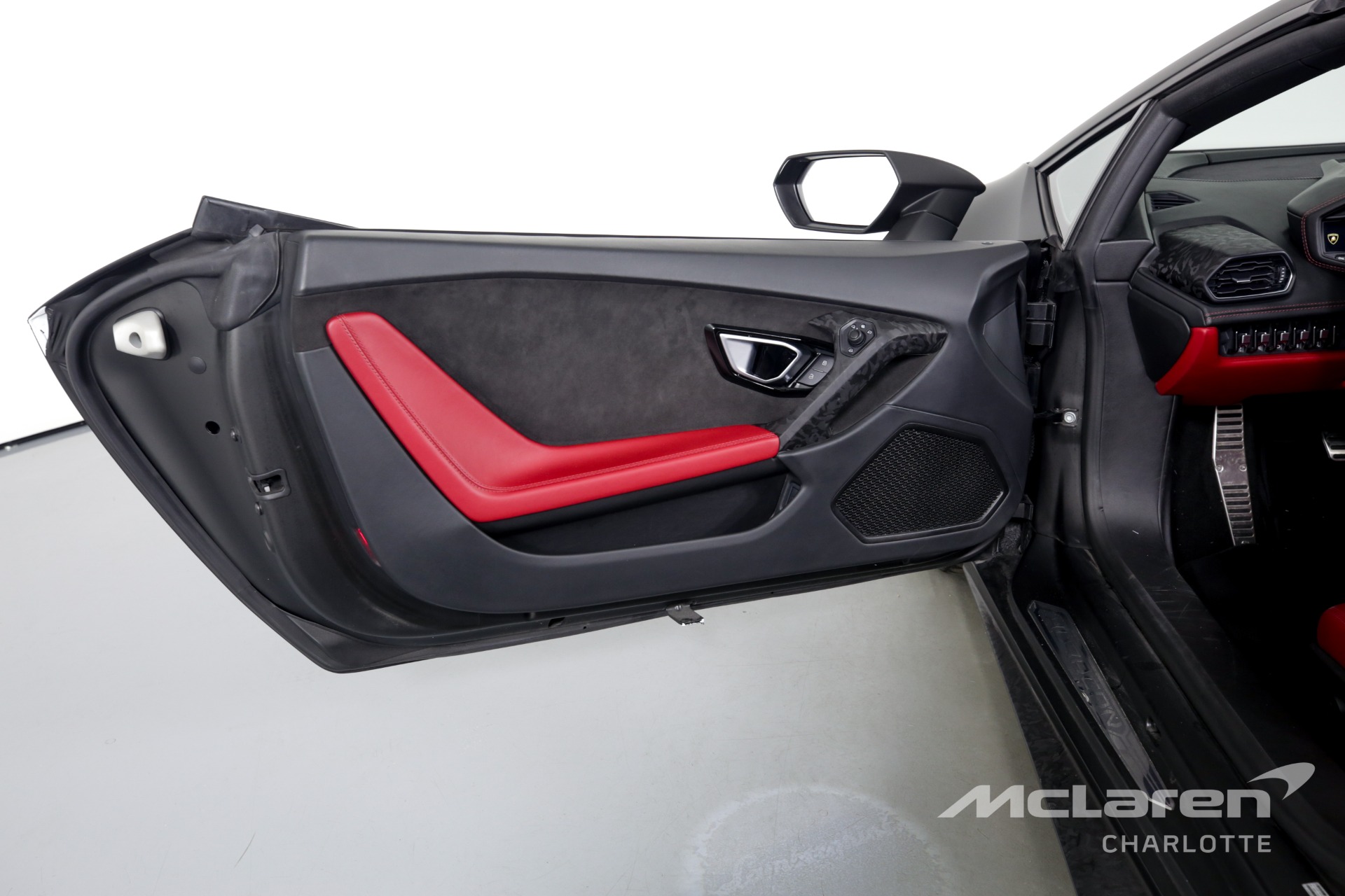 Used 2017 Lamborghini Huracan LP 580-2 Spyder | Charlotte, NC