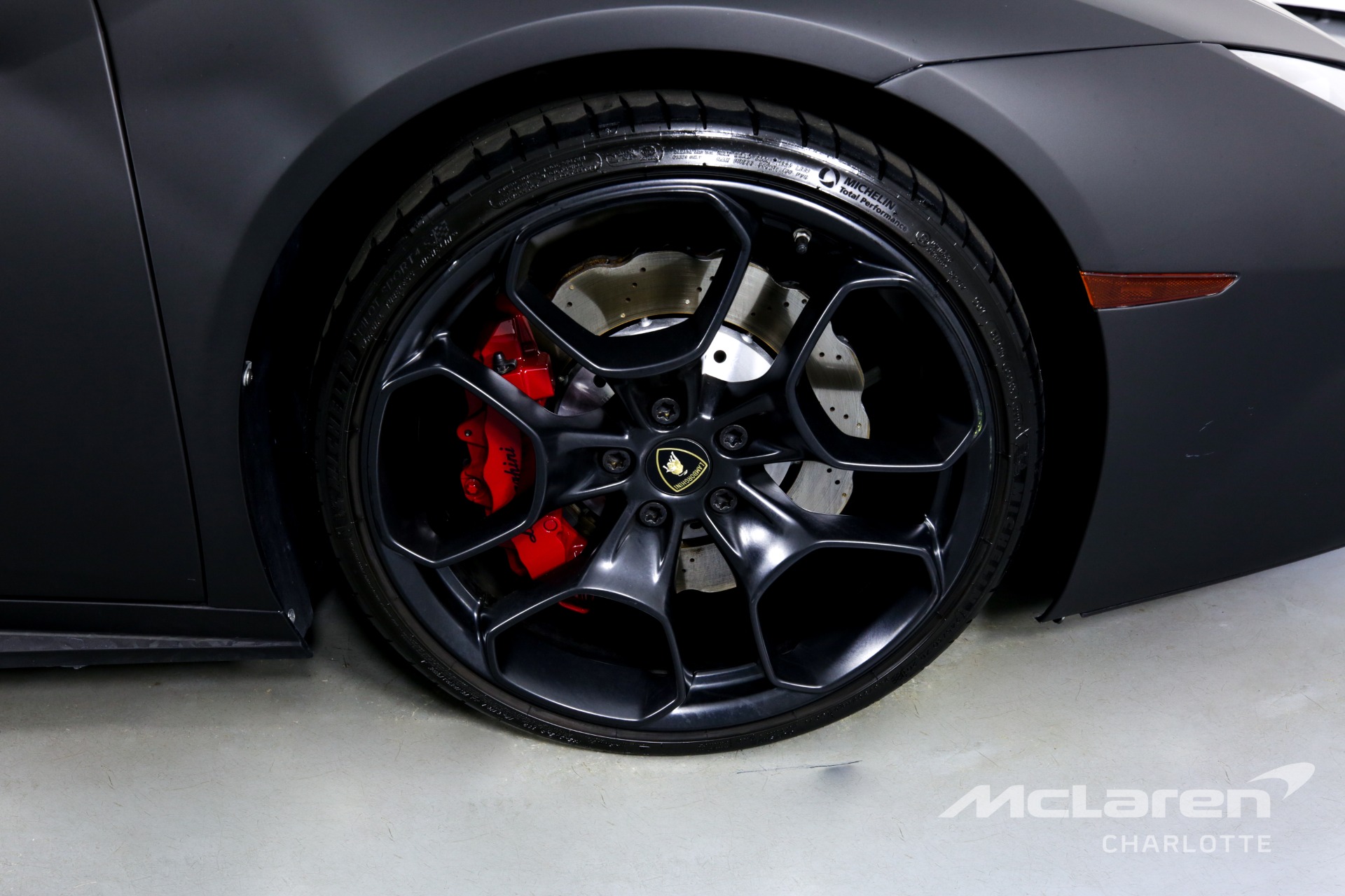 Used 2017 Lamborghini Huracan LP 580-2 Spyder | Charlotte, NC