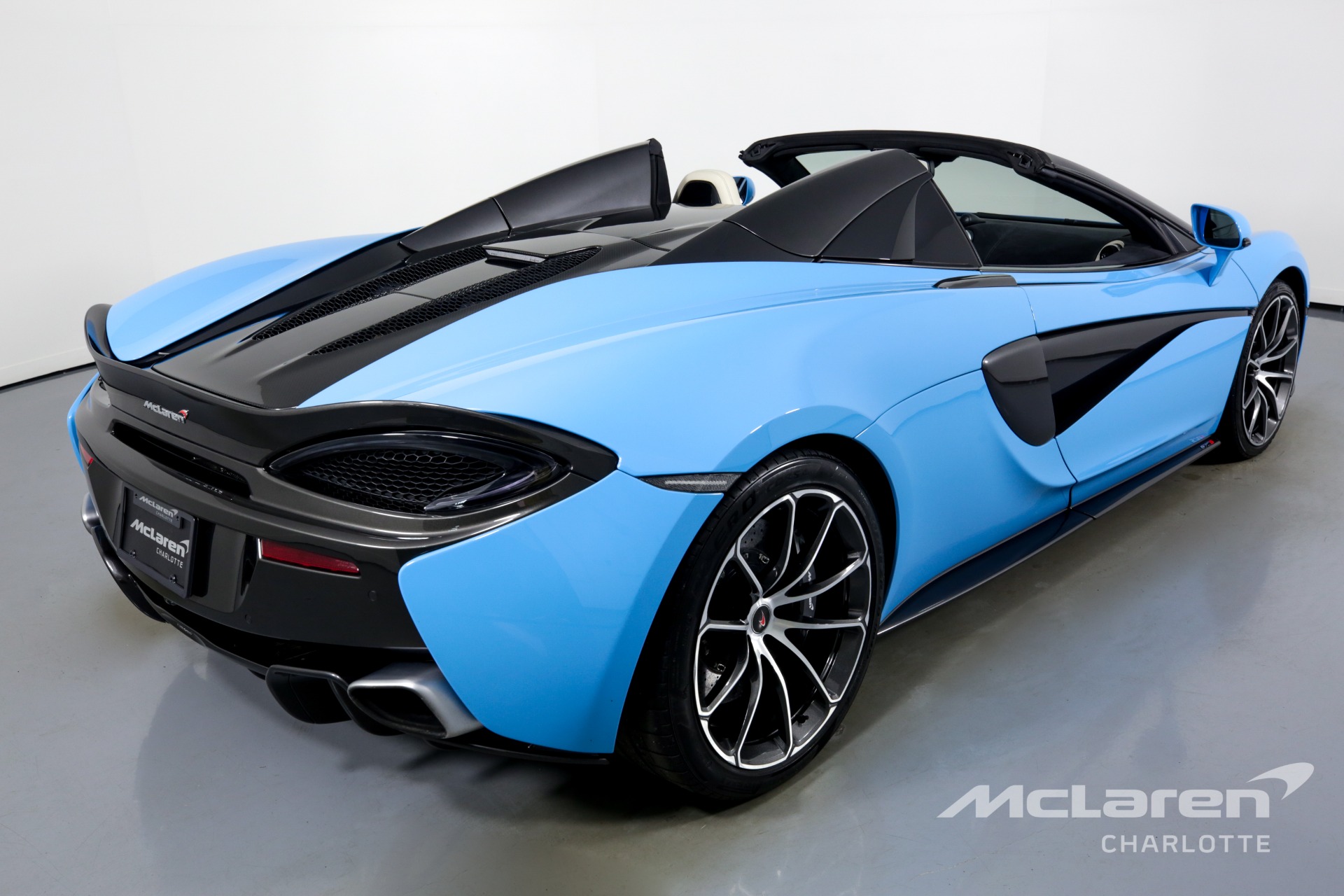 Used 2018 McLaren 570S Spider | Charlotte, NC