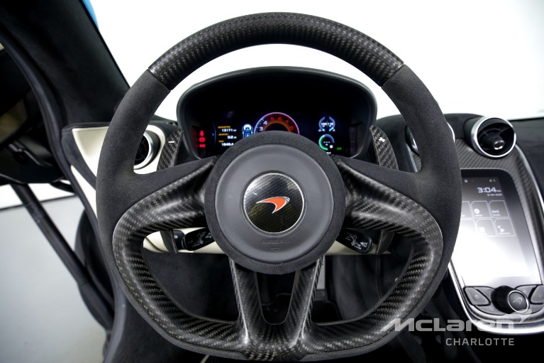 Used-2018-McLaren-570S-Spider