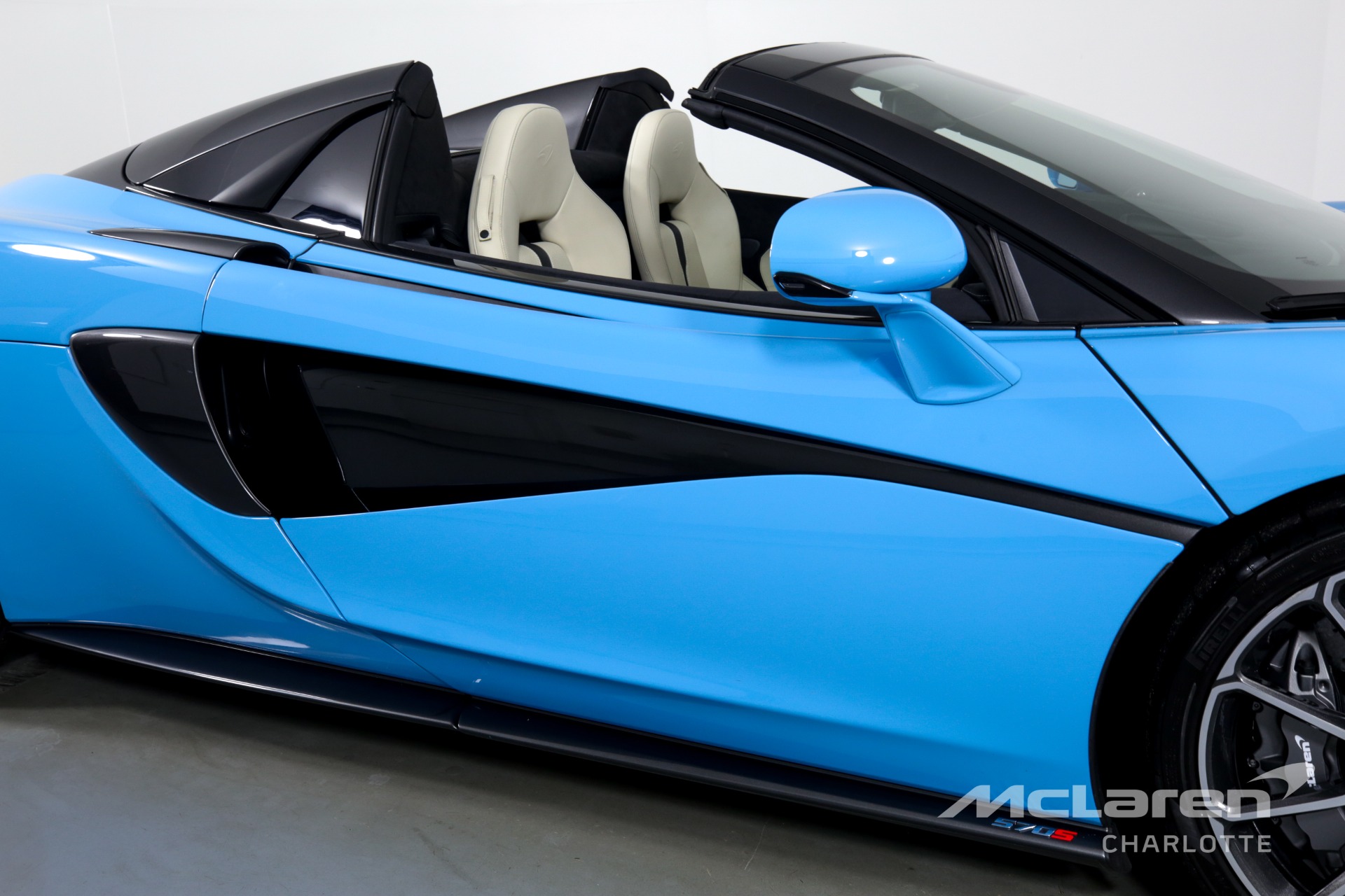 Used 2018 McLaren 570S Spider | Charlotte, NC
