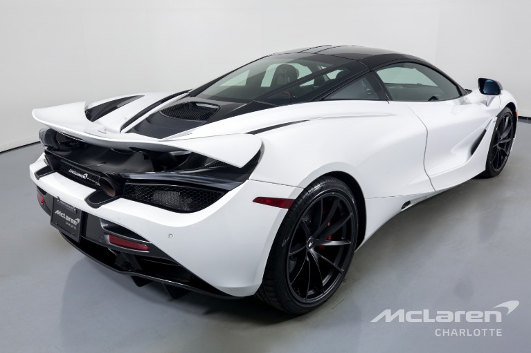 New-2022-McLaren-720S-Performance