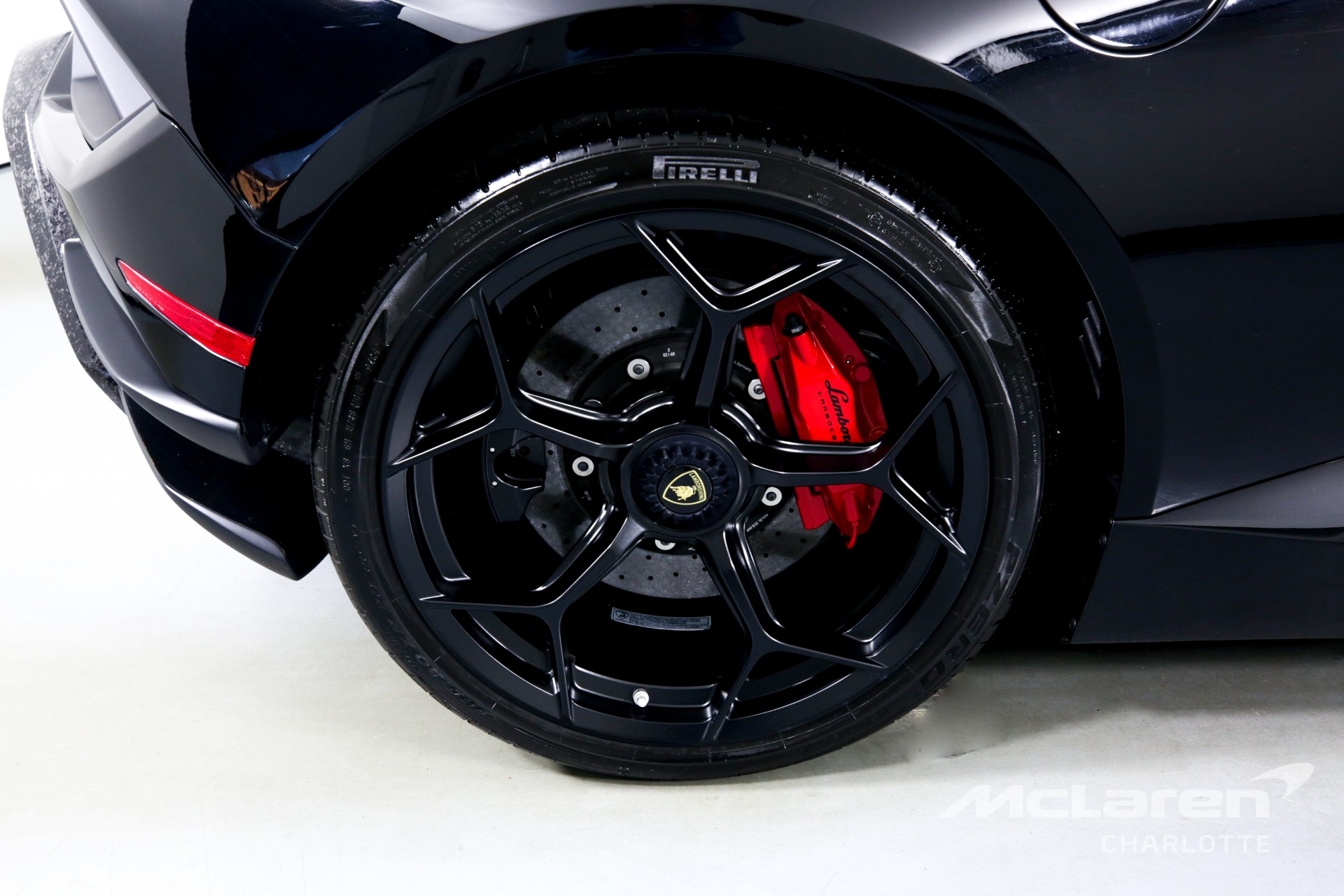 Used 2018 Lamborghini Huracan LP 640-4 Performante Spyder | Charlotte, NC