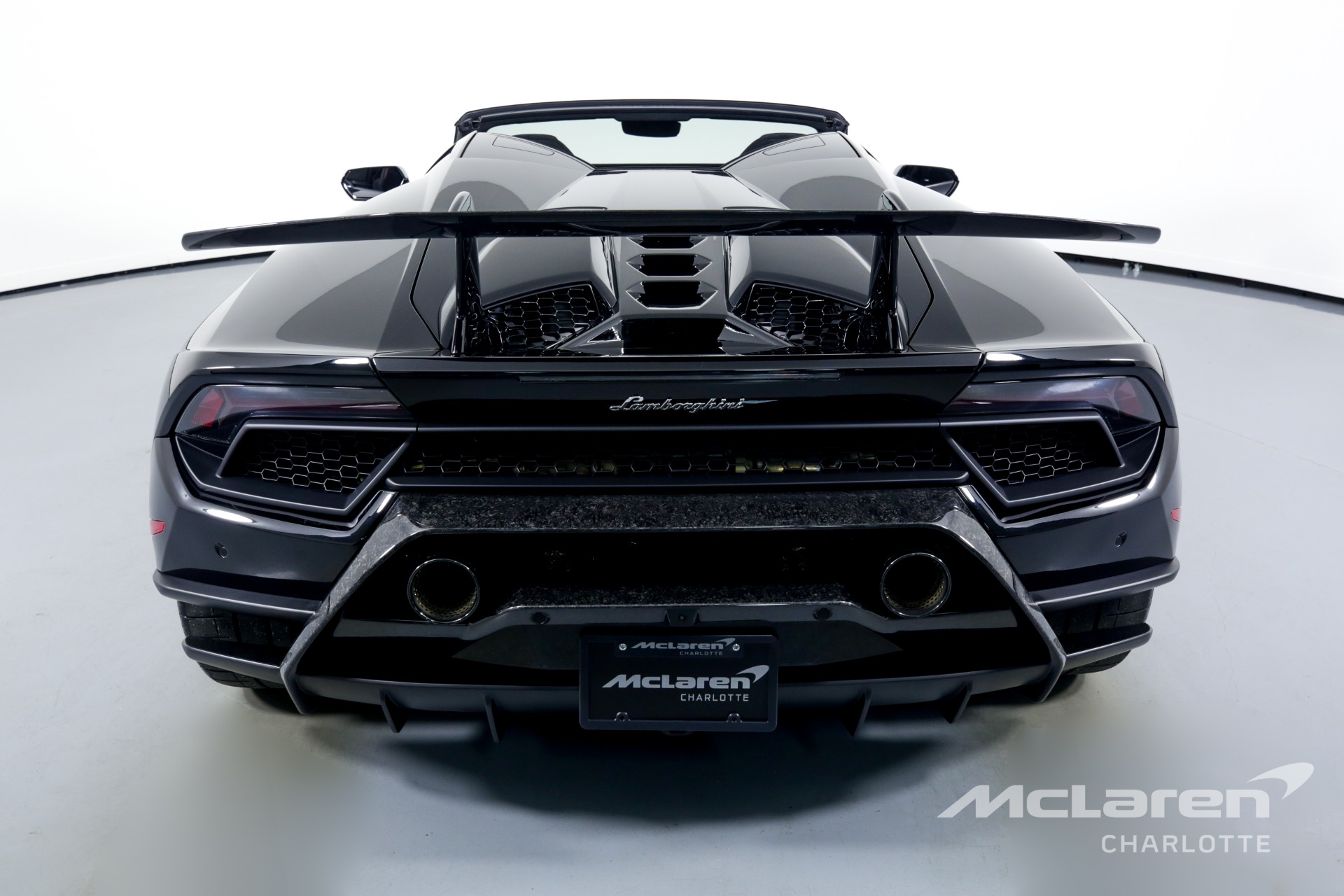 Used 2018 Lamborghini Huracan LP 640-4 Performante Spyder | Charlotte, NC