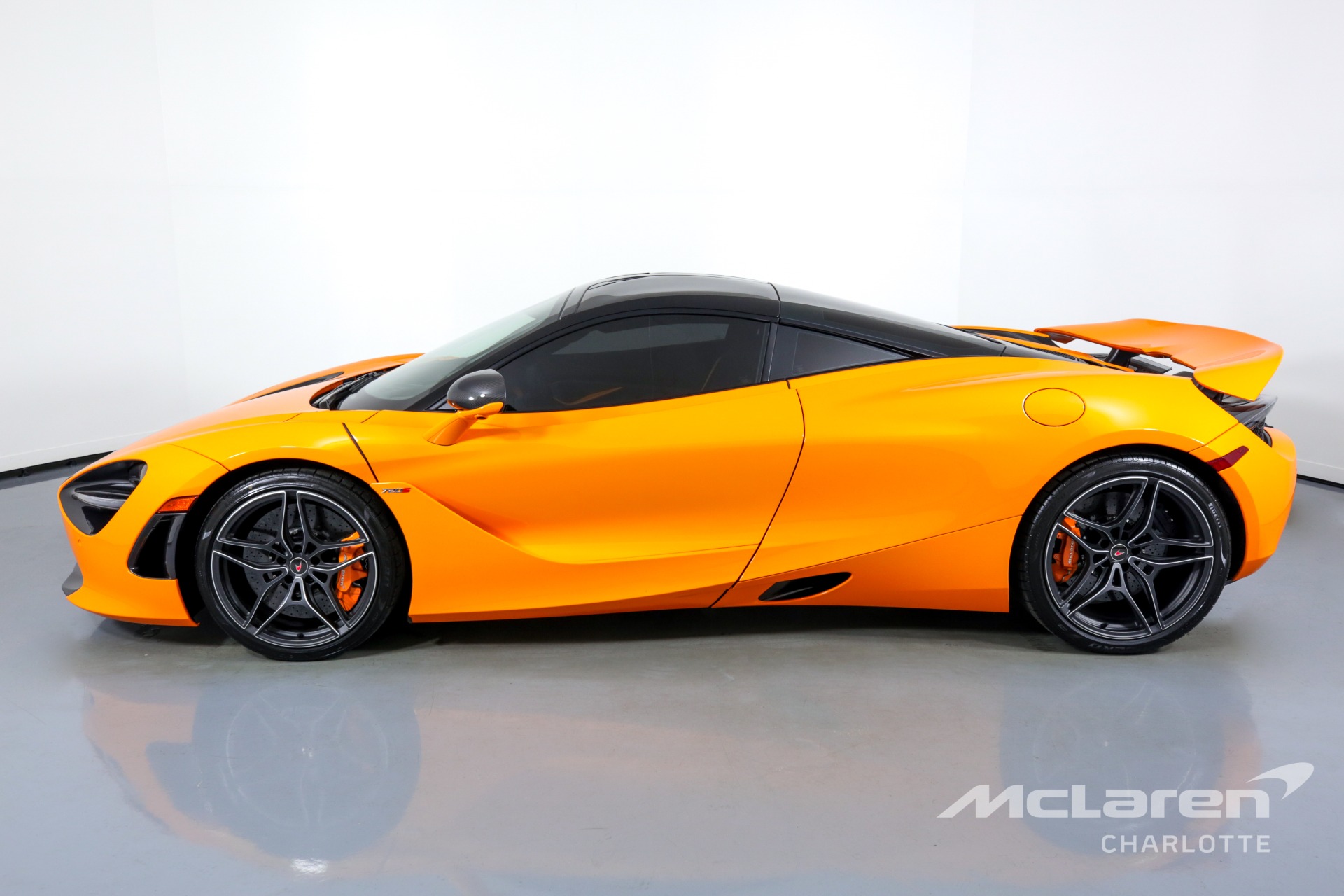 Used 2018 McLaren 720S Performance | Charlotte, NC