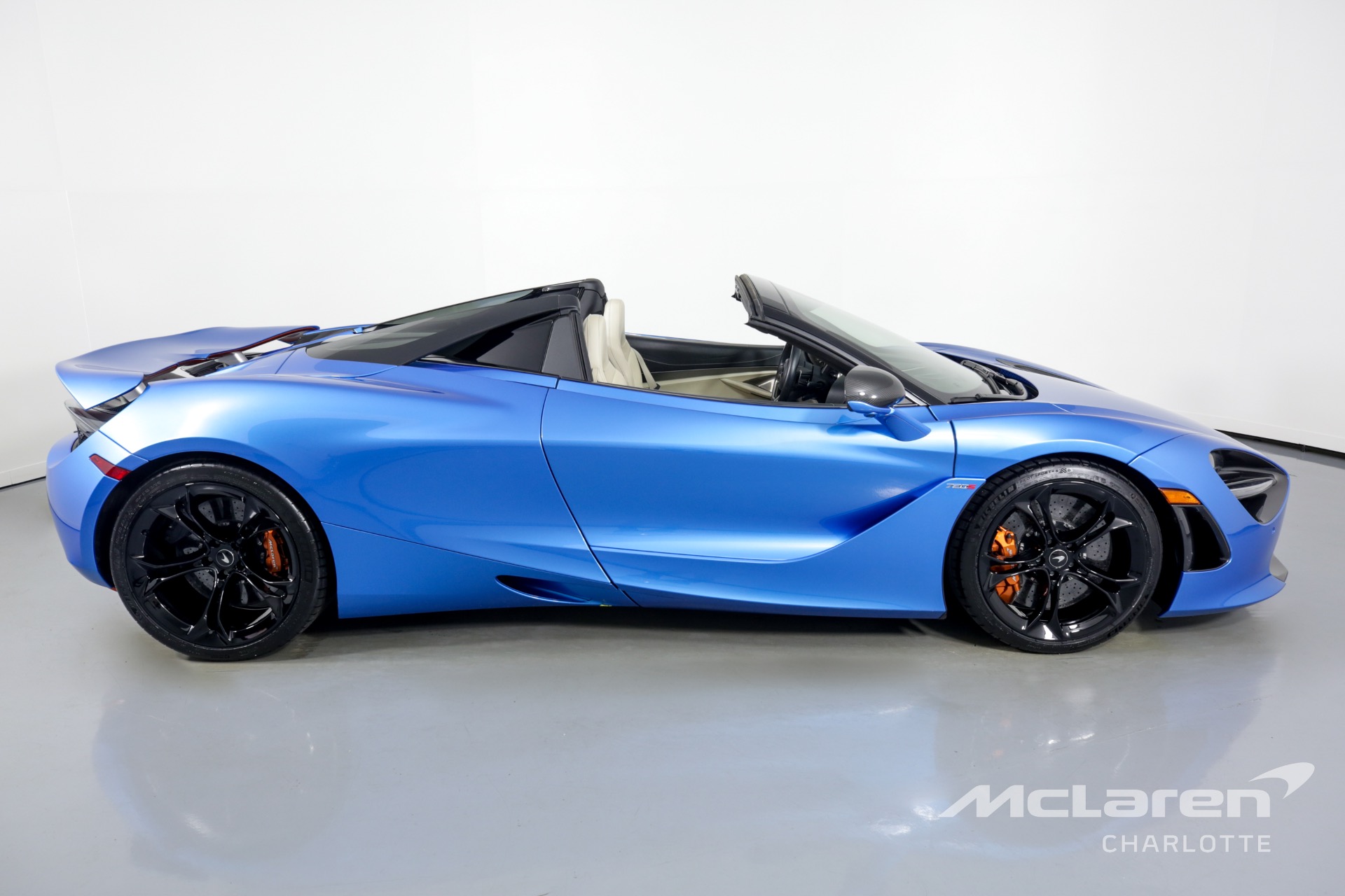 Used 2020 McLaren 720S Spider Performance | Charlotte, NC