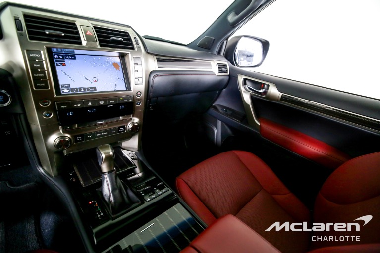 Used-2021-Lexus-GX-460
