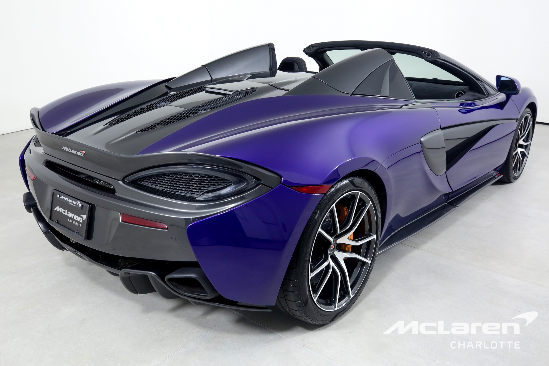 Used 2018 McLaren 570S Spider | Charlotte, NC