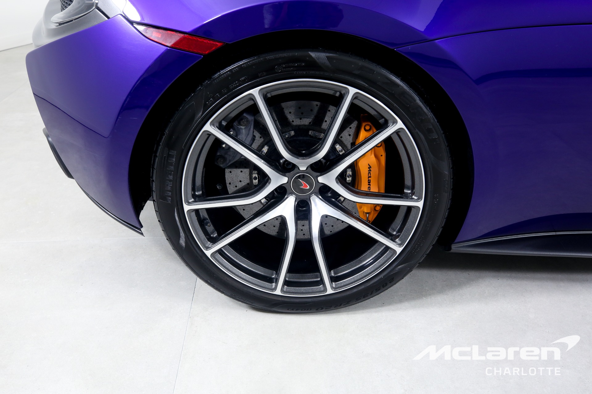 Used 2018 McLaren 570S Spider | Charlotte, NC