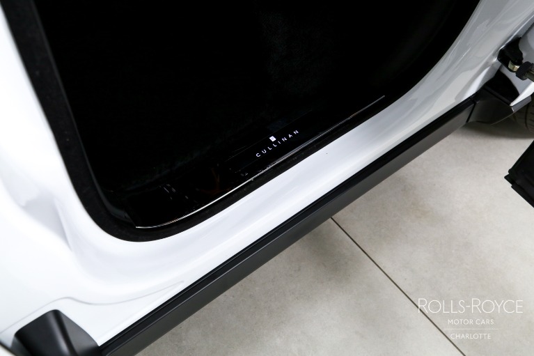 Used-2020-Rolls-Royce-Cullinan