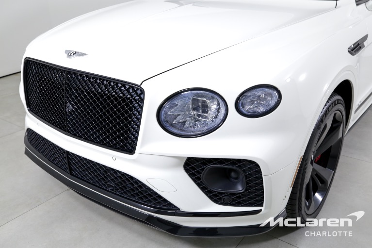 Used-2021-Bentley-Bentayga-V8