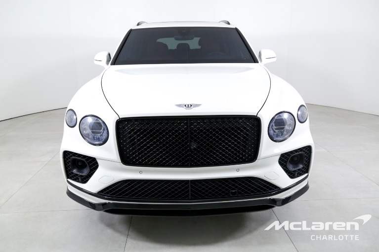 Used-2021-Bentley-Bentayga-V8