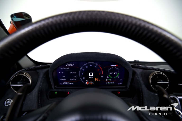 Used-2020-McLaren-720S-Spider-Performance