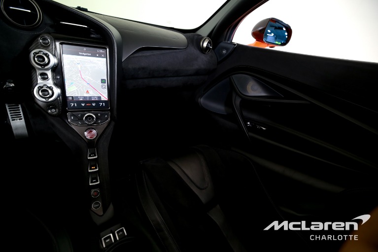 Used-2020-McLaren-720S-Spider-Performance