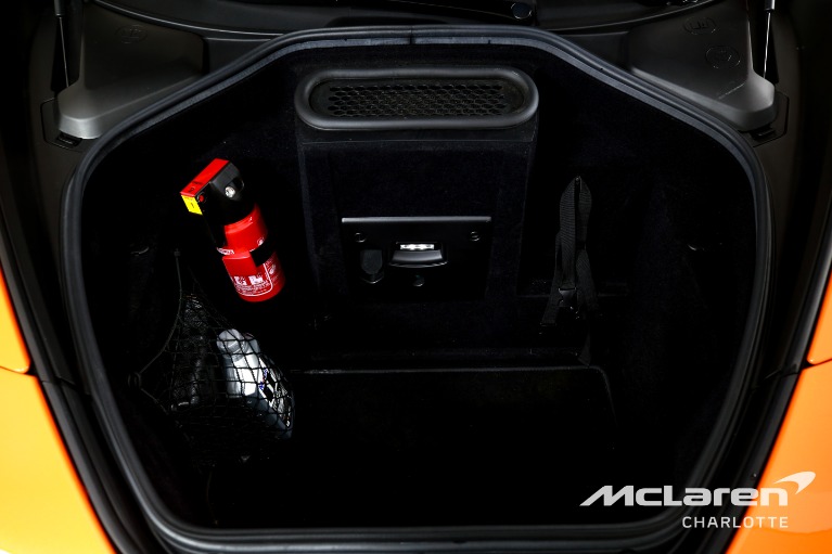 Used-2020-McLaren-720S-Spider-Performance