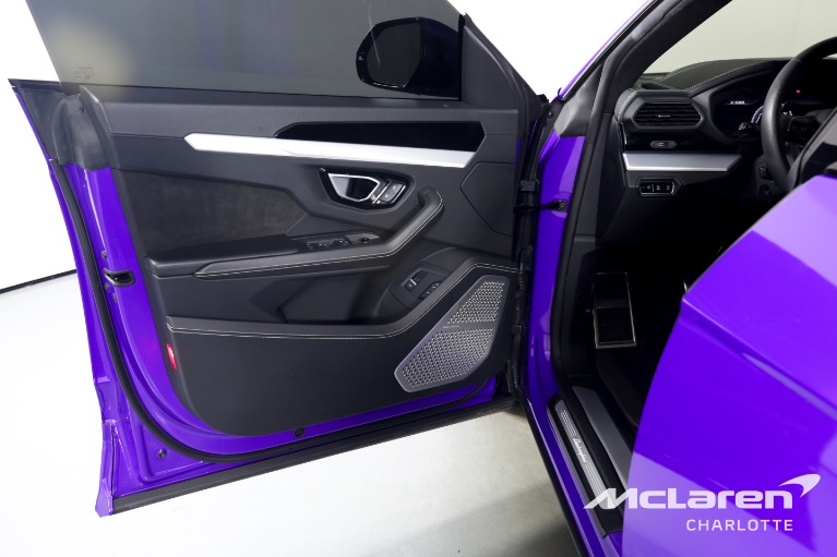 Used-2019-Lamborghini-Urus