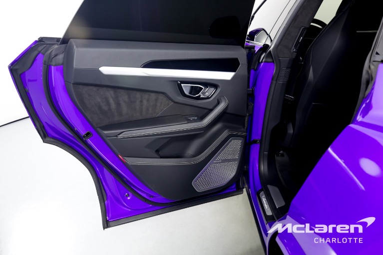 Used-2019-Lamborghini-Urus