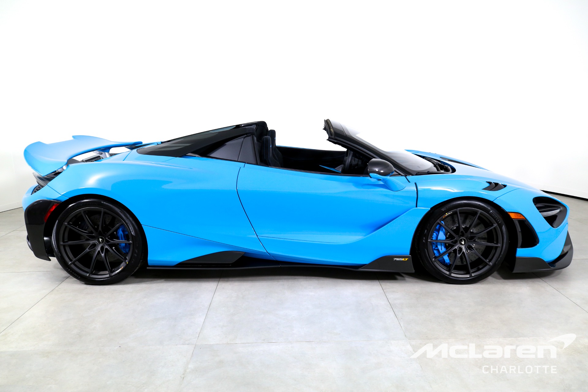 Used 2022 MCLAREN 765LT SPIDER | Charlotte, NC