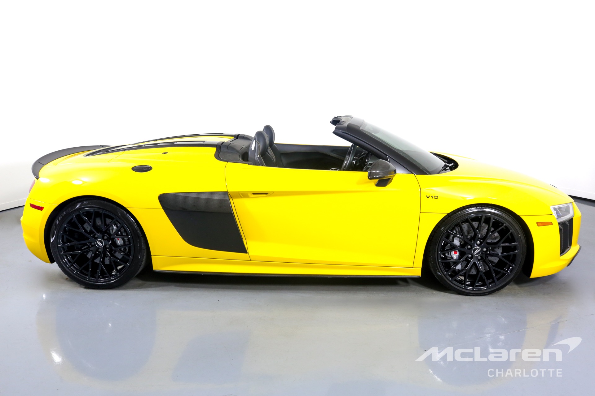 Used 2018 Audi R8 5.2 quattro V10 Plus Spyder | Charlotte, NC