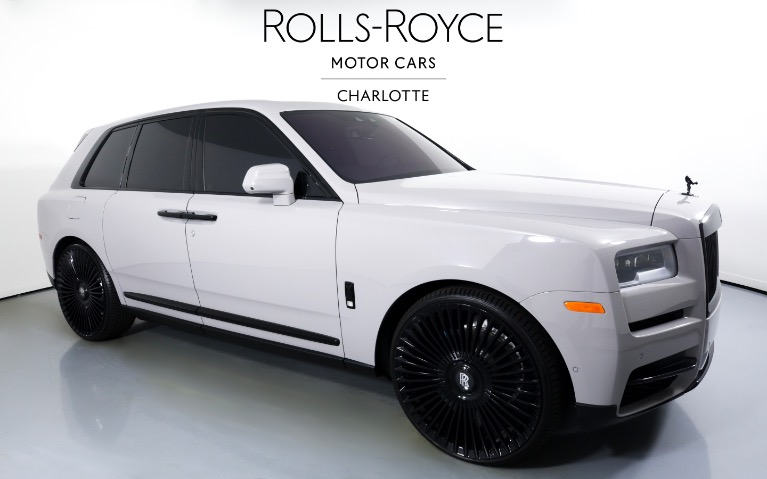 Used-2022-Rolls-Royce-CULLINAN