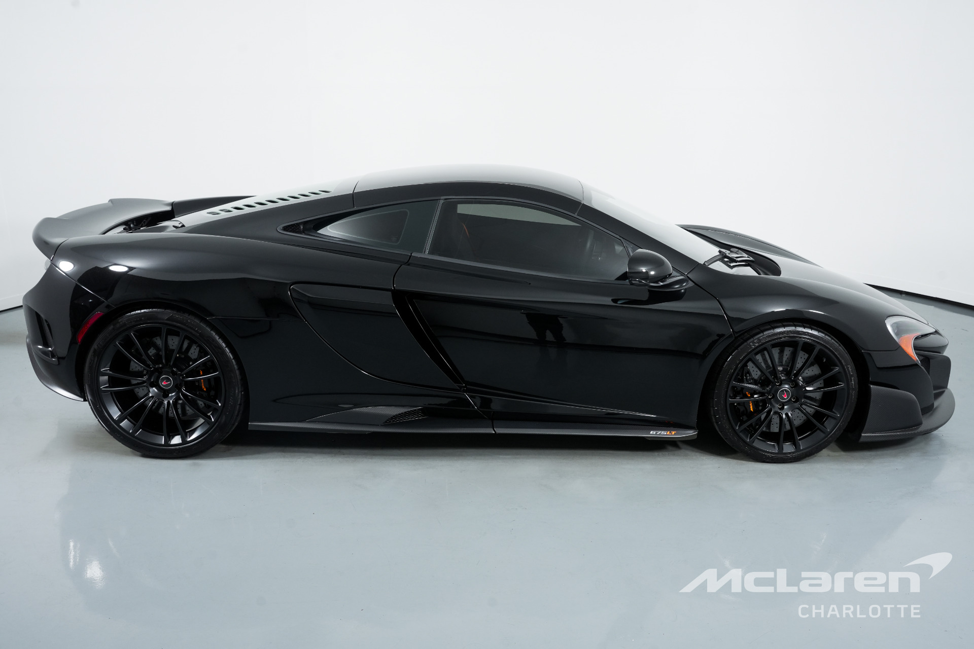 Used 2016 McLaren 675LT | Charlotte, NC
